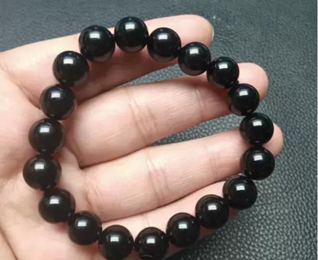 黑玛瑙的寓意